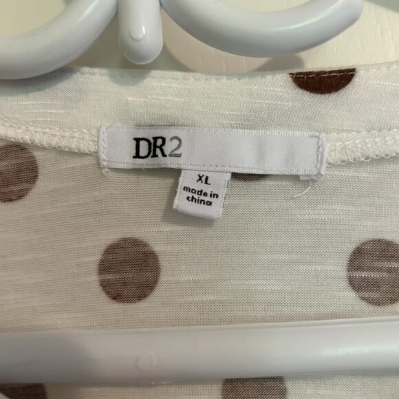 Cute Polka Dot Blouse - Picture 3 of 4